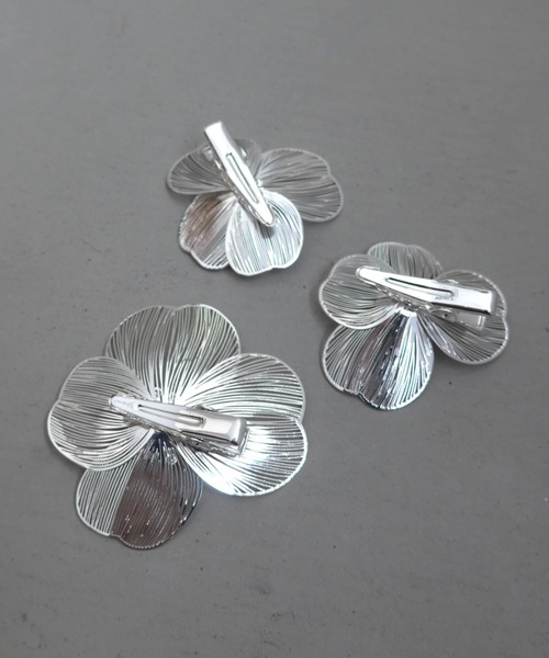 Dorry Doll(ドリードール)の「すかしメタルフラワービジューヘアピン3個セット(ヘアピン・レディース・ゴールド/シルバー・FREE)」の20枚目の写真