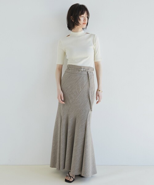 UNITED TOKYO（ユナイテッドトウキョウ）の「ランダムパネルリネンライクマーメイドスカート｜ウォッシャブル/オフィスカジュアル/細見え/春服（スカート・レディース・ブラウン/ネイビー・1/2）」の2枚目の写真