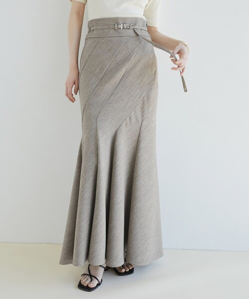 UNITED TOKYO（ユナイテッドトウキョウ）の「ランダムパネルリネンライクマーメイドスカート｜ウォッシャブル/オフィスカジュアル/細見え/春服（スカート・レディース・ブラウン/ネイビー・1/2）」の15枚目の写真