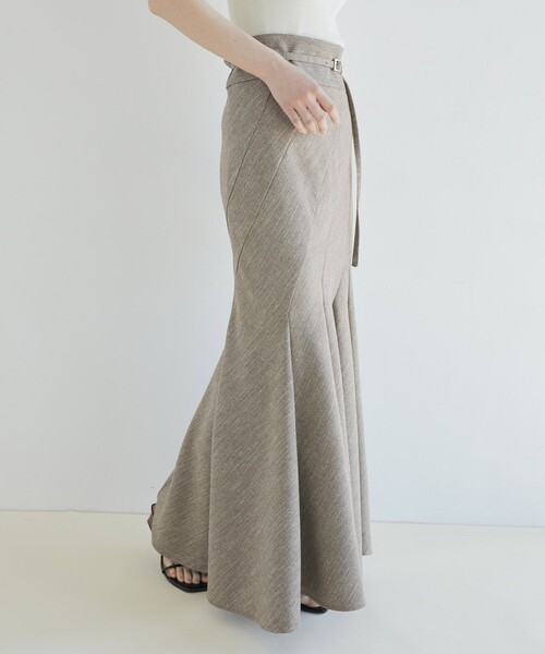 UNITED TOKYO（ユナイテッドトウキョウ）の「ランダムパネルリネンライクマーメイドスカート｜ウォッシャブル/オフィスカジュアル/細見え/春服（スカート・レディース・ブラウン/ネイビー・1/2）」の14枚目の写真