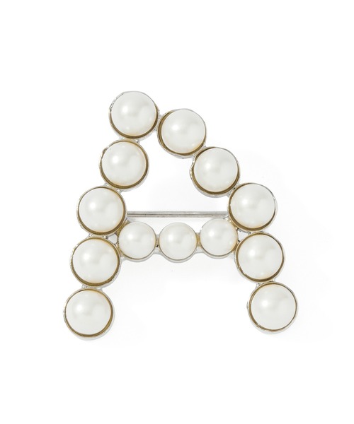 ROSE BUD(ローズバッド)の「(Sea’ds mara)Alphabet brooch A(ブローチ/コサージュ・レディース・ホワイト・ONE SIZE)」の1枚目の写真