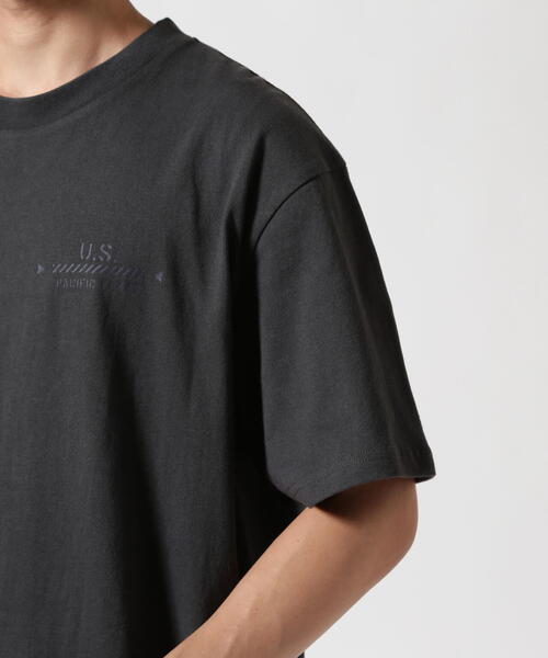 AVIREX（アヴィレックス）の「《WEB&DEPOT限定》SHEETING T-SHIRT "S.F.W" / シーチング 半袖Tシャツ / AVIREX / アヴィレックス（Tシャツ/カットソー・メンズ・チャコールグレー/ホワイト/ネイビー・2XL/L/M/XL）」の22枚目の写真