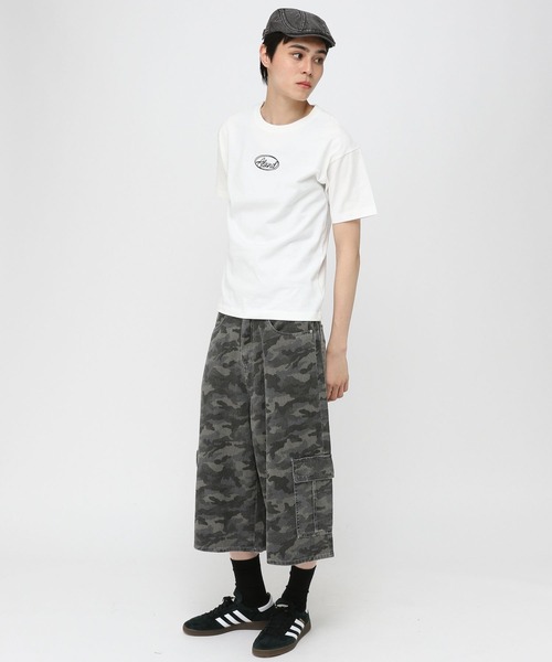 ALAND（エーランド）の「【UNISEX】ALAND／チェーンステッチ半袖T（Tシャツ/カットソー・レディース・ホワイト/ブラック・SMALL/MEDIUM/LARGE）」の4枚目の写真