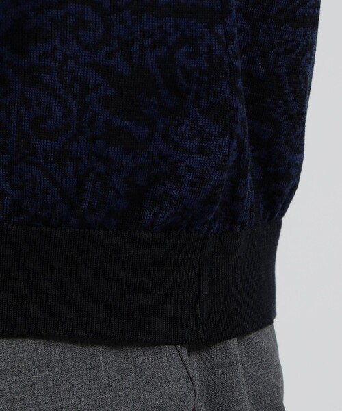TOMORROWLAND (トゥモローランド)の「TOMORROWLAND tricot ペイズリー柄 コットンハーフスリーブ ニット(ニット/セーター・メンズ・グレー系その他/ダークブラウン/ネイビー・L/M/S)」の10枚目の写真