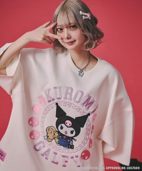 GALFY(ガルフィー)の「【GALFY/ガルフィー】×【KUROMI/クロミ】みんな大好きボンディングBIG TEE(Tシャツ/カットソー・メンズ・パープル/オフホワイト/ブラック・L/XL)」の2枚目の写真