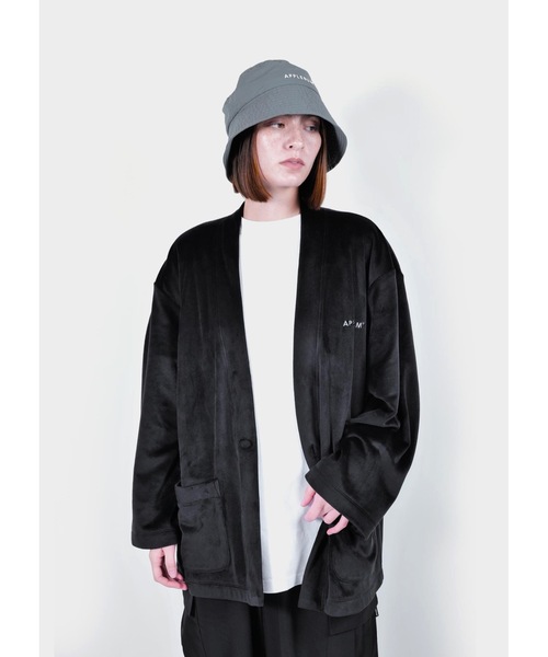 APPLEBUM(アップルバム)の「Velour Cardigan(カーディガン/ボレロ・メンズ・ブラック/キャメル・X-LARGE/LARGE/MEDIUM)」の2枚目の写真