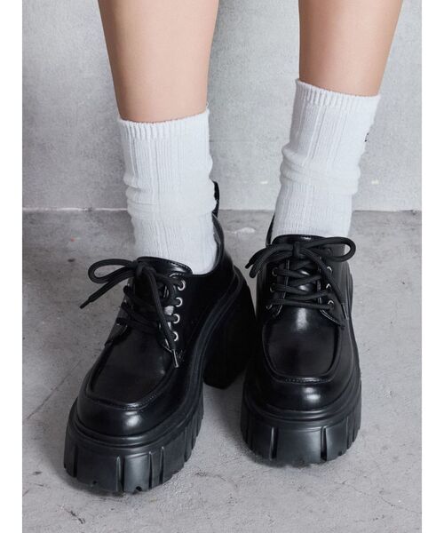 GYDA（ジェイダ）の「レースアップボリュームソールローファー（ローファー・レディース・ブラック・SMALL/MEDIUM/LARGE）」の4枚目の写真