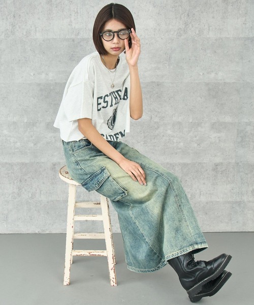 ANAP(アナップ)の「ミニ裏毛カレッジロゴ クロップドTシャツ(Tシャツ/カットソー・レディース・ネイビー/ライトグレー/イエロー・FREE)」の21枚目の写真