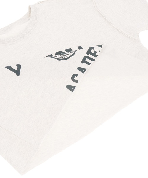 ANAP(アナップ)の「ミニ裏毛カレッジロゴ クロップドTシャツ(Tシャツ/カットソー・レディース・ネイビー/ライトグレー/イエロー・FREE)」の11枚目の写真