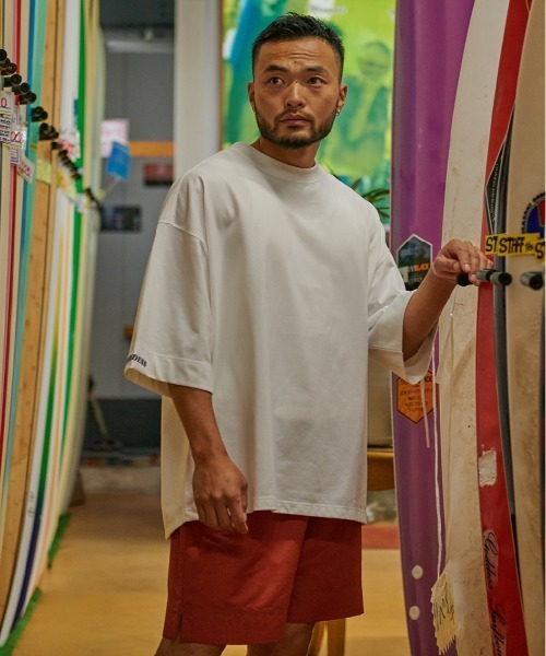 Sunny Smith(サニースミス)の「【SUNNY SMITH】 Heavy Smith GDS Emb SS Tee(Tシャツ/カットソー・メンズ・ネイビー/オフホワイト/チャコールグレー/グリーン・FREE)」の16枚目の写真