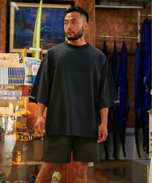 Sunny Smith(サニースミス)の「【SUNNY SMITH】 Heavy Smith GDS Emb SS Tee(Tシャツ/カットソー・メンズ・ネイビー/オフホワイト/チャコールグレー/グリーン・FREE)」の8枚目の写真