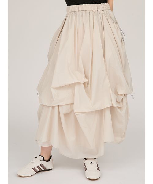 emmi(エミ)の「タックドロストボリュームスカート(スカート・レディース・ホワイト/ライトグレー/ブラック・0/1)」の6枚目の写真