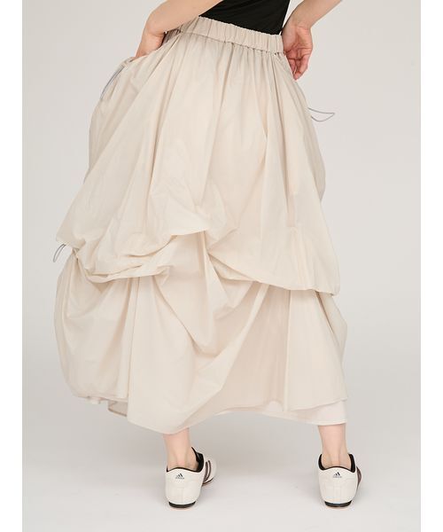 emmi(エミ)の「タックドロストボリュームスカート(スカート・レディース・ホワイト/ライトグレー/ブラック・0/1)」の7枚目の写真