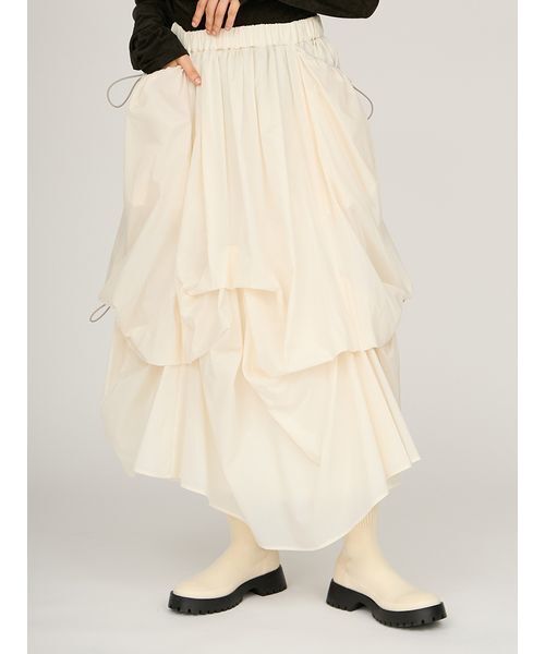 emmi(エミ)の「タックドロストボリュームスカート(スカート・レディース・ホワイト/ライトグレー/ブラック・0/1)」の18枚目の写真