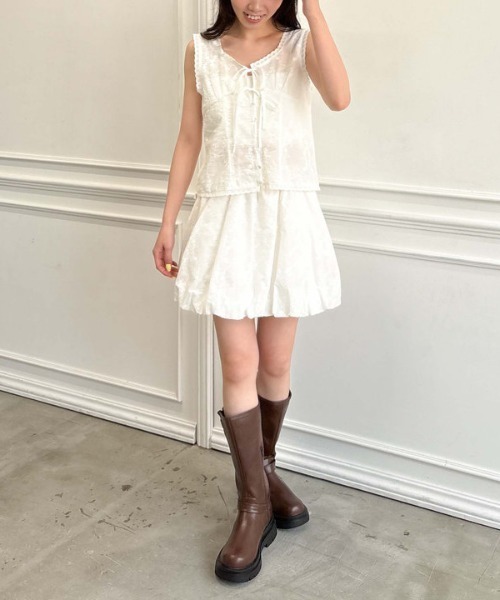 archives(アルシーヴ)の「【SETUP対応】コットン刺繍ノースリブラウス(シャツ/ブラウス・レディース・ブラック/オフホワイト/クリーム・MEDIUM)」の22枚目の写真