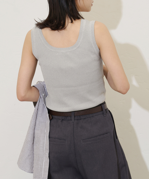 JOURNAL STANDARD（ジャーナルスタンダード）の「《追加4》Uネックニットタンク（タンクトップ・レディース・チャコールグレー/アイボリー/ネイビー・FREE）」の7枚目の写真