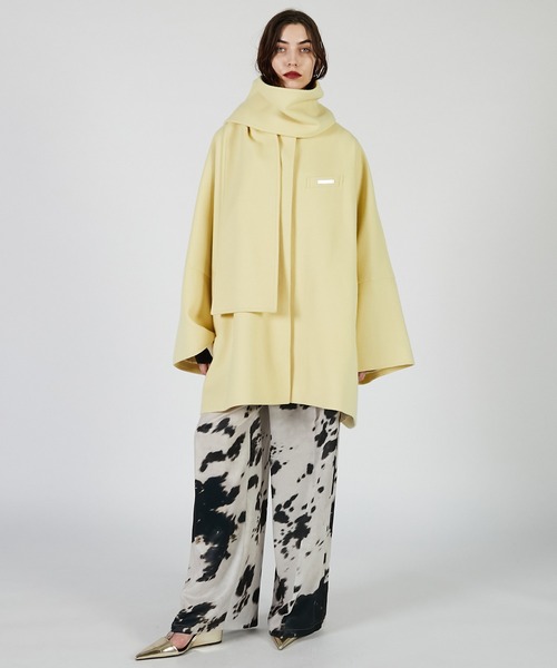 PRANK PROJECT（プランクプロジェクト）の「マフラー付きポンチョコート / Poncho Coat with Scarf（その他アウター・レディース・イエロー/グレー/ブラック・FREE）」の5枚目の写真