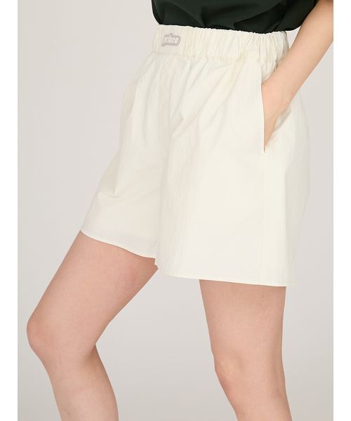 emmi(エミ)の「【ONLINE限定カラー】【prince|emmi】ナイロンハーフパンツ(デニムパンツ・レディース・ブラウン/ネイビー/アイボリー・F)」の7枚目の写真