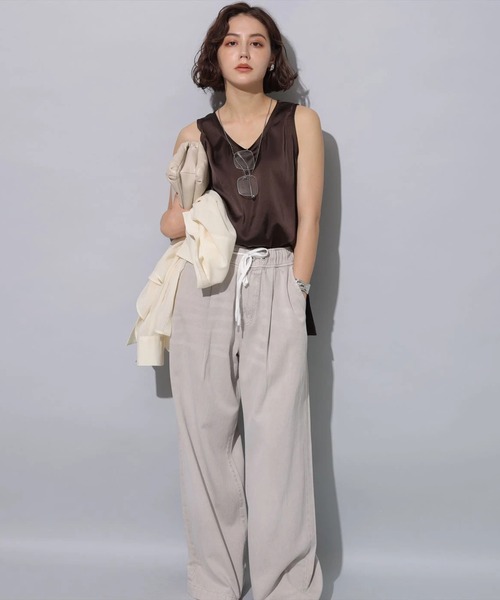 Arpege story(アルページュストーリー)の「テンセル混ドロストデニムパンツ(その他パンツ・レディース・ブラック/ベージュ・0/2/1)」の12枚目の写真