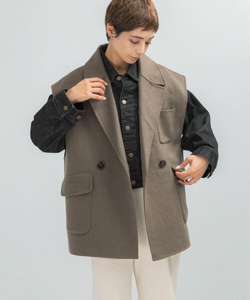 URBAN RESEARCH ROSSO WOMEN（アーバンリサーチ　ロッソ）の「『一部別注カラー』YENN　DOUBLE FACE VEST JACKET（その他アウター・レディース・ネイビー/カーキ・FREE）」の8枚目の写真