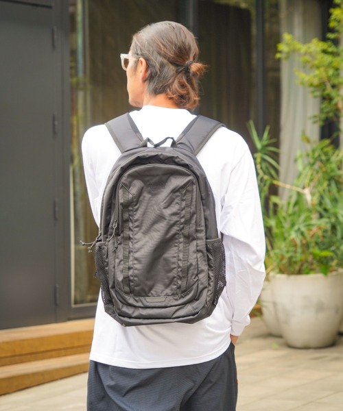 THRASHER(スラッシャー)の「【THRASHER/スラッシャー】Back Pack 25L 撥水加工 リフレクター バックパック(バックパック/リュック・メンズ・ブラック/ブラック×ホワイト・FREE)」の2枚目の写真