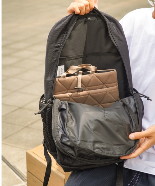 THRASHER(スラッシャー)の「【THRASHER/スラッシャー】Back Pack 25L 撥水加工 リフレクター バックパック(バックパック/リュック・メンズ・ブラック/ブラック×ホワイト・FREE)」の16枚目の写真