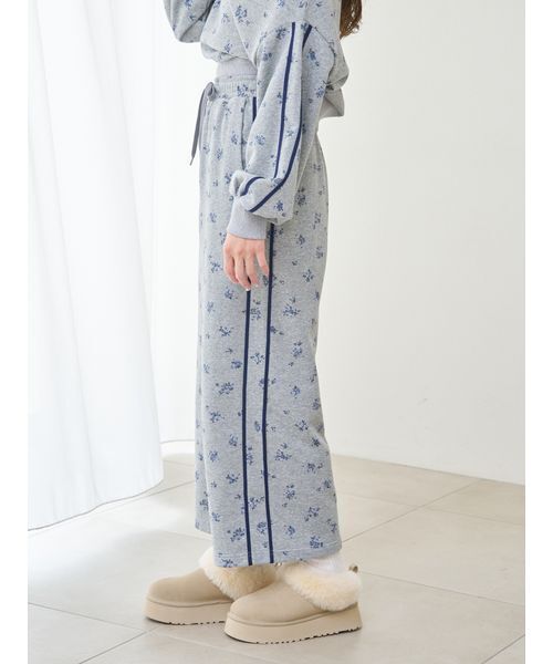 UVカットスウェットタイトスカート（スカート）｜SNIDEL