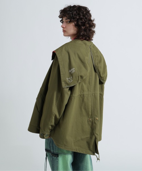 AVIREX（アヴィレックス）の「CUSTOM M-51 FADE WASH JACKET/カスタムM-51フェイドジャケット（ミリタリージャケット・レディース・オリーブ/ブラック/キナリ・F）」の9枚目の写真