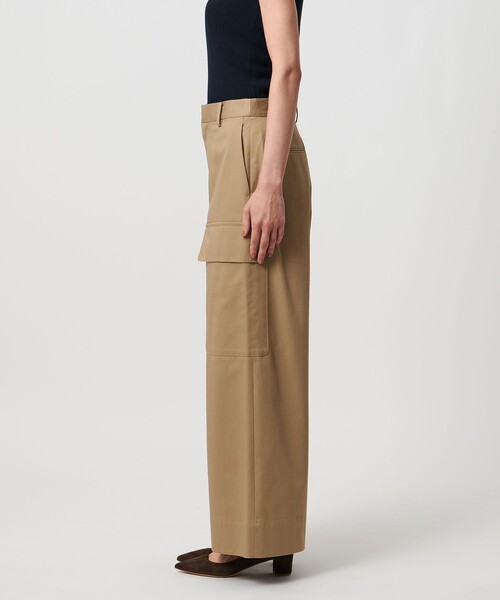 UNITED ARROWS（ユナイテッドアローズ）の「チノ ポケット パンツ ‐ウォッシャブル‐（チノパンツ・レディース・ブラック/ベージュ/オフホワイト・36/38）」の5枚目の写真