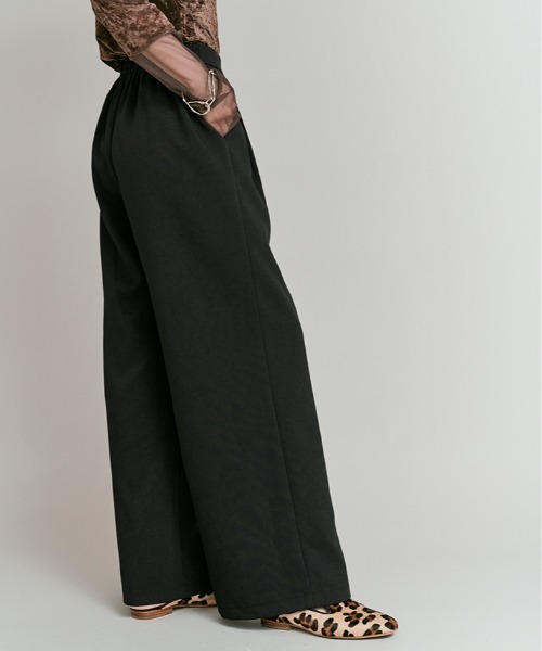 W:Huku(フーク)の「【W:Huku / リンクルフリーツイル】ワンタック スラックス パンツ / Wrinkle-Free Stretch Twill Slacks(スラックス・レディース・ブラウン/杢グレー/ブラック・M/L)」の8枚目の写真