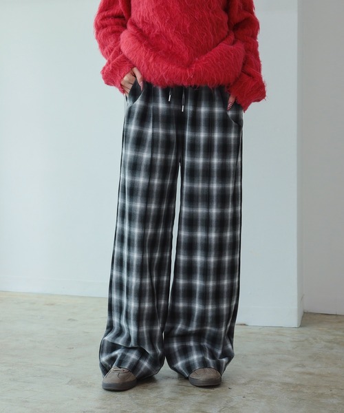 Ray BEAMS(レイビームス)の「オンブレチェック ワイド パンツ(その他パンツ・レディース・ダークブラウン/ブラック・0/1)」の7枚目の写真