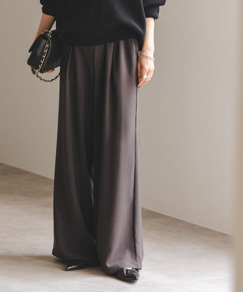 Noble(ノーブル)の「《追加》【洗える】ライトジョーゼットドレープパンツ(スラックス・レディース・ブラック/ベージュ/ブラウン・38/36)」の3枚目の写真