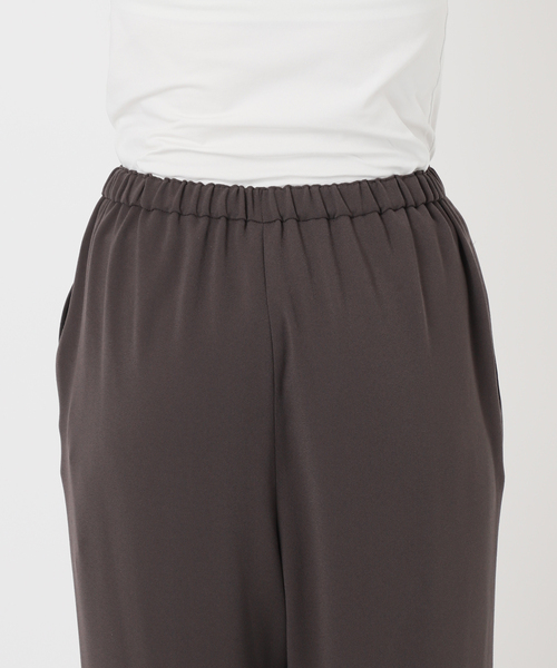 Noble(ノーブル)の「《追加》【洗える】ライトジョーゼットドレープパンツ(スラックス・レディース・ブラック/ベージュ/ブラウン・38/36)」の4枚目の写真