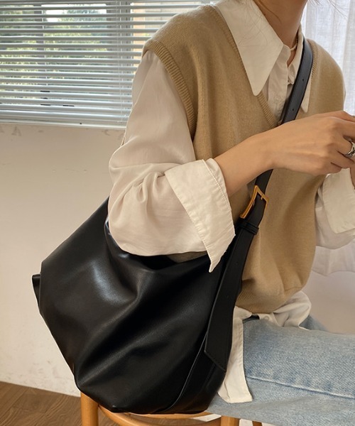 REBALANCE(リバランス)の「ショルダーバッグ(ショルダーバッグ・レディース・C/A/B・ONE SIZE)」の17枚目の写真
