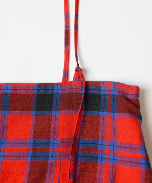 HOLIDAY（ホリデイ）の「CHECK VOLUME STRAP DRESS チェックボリュームストラップドレス（ワンピース・レディース・レッド・ONE SIZE）」の6枚目の写真