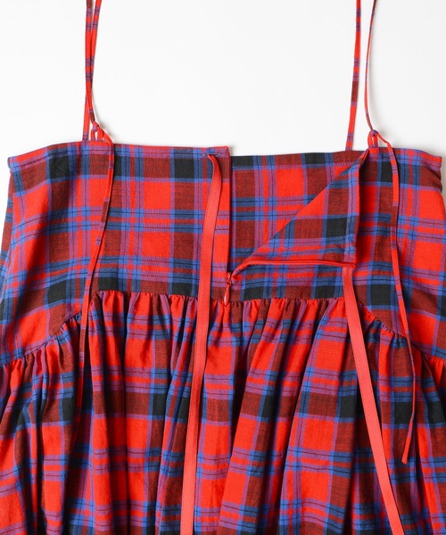 HOLIDAY（ホリデイ）の「CHECK VOLUME STRAP DRESS チェックボリュームストラップドレス（ワンピース・レディース・レッド・ONE SIZE）」の5枚目の写真