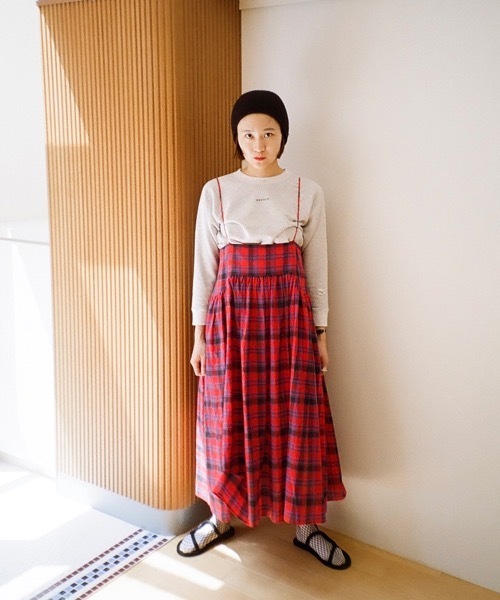 HOLIDAY（ホリデイ）の「CHECK VOLUME STRAP DRESS チェックボリュームストラップドレス（ワンピース・レディース・レッド・ONE SIZE）」の9枚目の写真