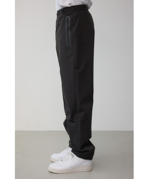 AZUL by moussy(アズールバイマウジー)の「3レイヤーウィンドシェルパンツ(スラックス・メンズ・ブラック/ブラック系その他/ダークグリーン・SMALL/MEDIUM/LARGE)」の6枚目の写真