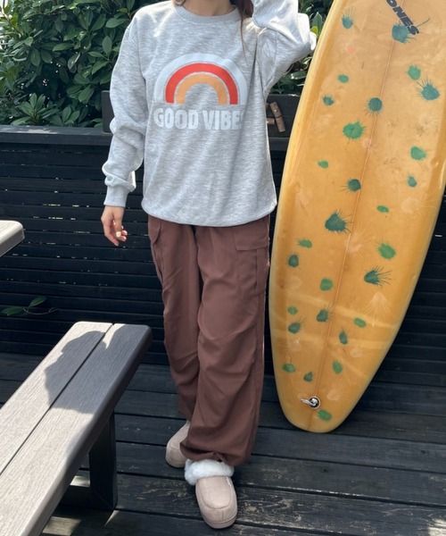 Loco Ocean(ロコオーシャン)の「GOOD VIBES ロゴ スウェット(スウェット・レディース・ブラウン/ブラック/グレー・L/M)」の21枚目の写真