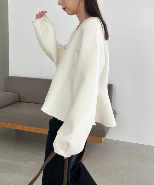 今期新作！即納【伸縮性◎】ペプラムジップカーディガンカプリシュレマージュ スタイルアップが叶う/伸縮性◎】ペプラムジップカーディガン