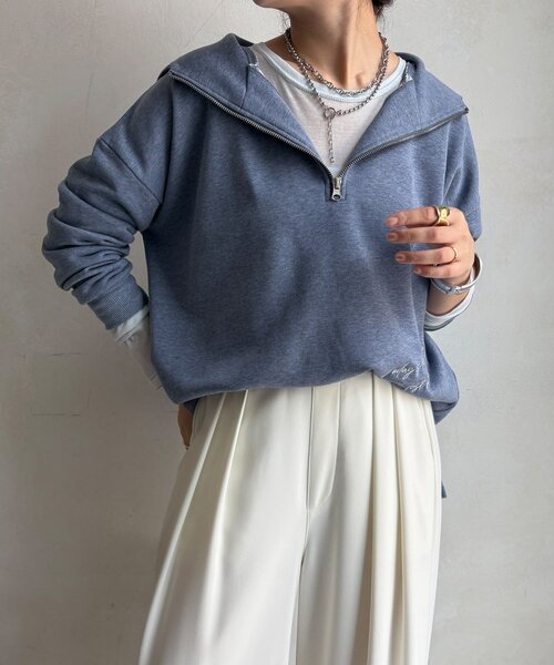 DouDou(ドゥドゥ)の「【WEB限定】グリッターロゴフーディー(Tシャツ/カットソー・レディース・チャコールグレー/ブルー/ライトグレー・FREE)」の3枚目の写真