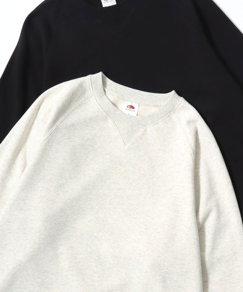 FRUIT OF THE LOOM（フルーツオブザルーム）の「FRUIT OF THE LOOM/フルーツオブザルーム BASIC SWEAT SHIRT/オーバーサイズ 裏毛 無地 ロゴワッペン ワンポイント刺繍 クルーネック スウェット トレーナー/レディース メンズ（スウェット・レディース・ネイビー/グレー/ブラック/アイボリー・M/L/XL）」の5枚目の写真