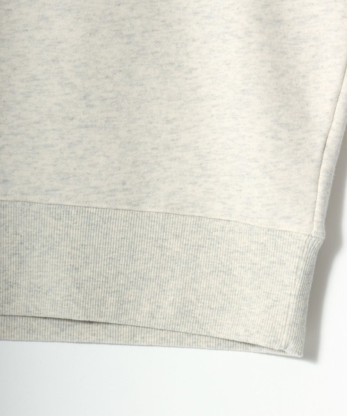 FRUIT OF THE LOOM（フルーツオブザルーム）の「FRUIT OF THE LOOM/フルーツオブザルーム BASIC SWEAT SHIRT/オーバーサイズ 裏毛 無地 ロゴワッペン ワンポイント刺繍 クルーネック スウェット トレーナー/レディース メンズ（スウェット・レディース・ネイビー/グレー/ブラック/アイボリー・M/L/XL）」の21枚目の写真