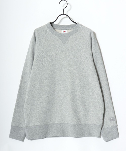 FRUIT OF THE LOOM（フルーツオブザルーム）の「FRUIT OF THE LOOM/フルーツオブザルーム BASIC SWEAT SHIRT/オーバーサイズ 裏毛 無地 ロゴワッペン ワンポイント刺繍 クルーネック スウェット トレーナー/レディース メンズ（スウェット・レディース・ネイビー/グレー/ブラック/アイボリー・M/L/XL）」の15枚目の写真