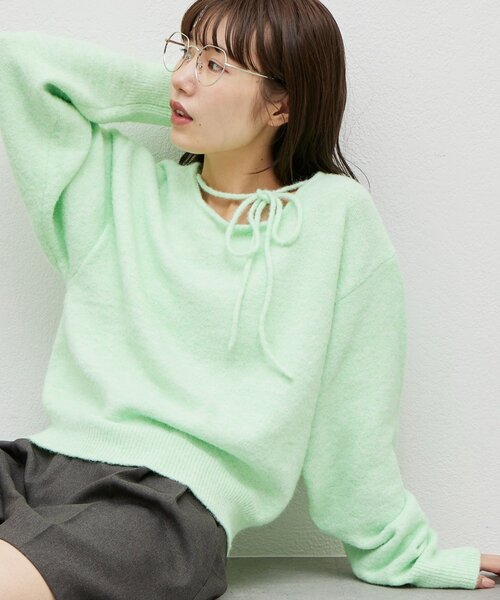 DISCOAT（ディスコート）の「【umm./アレンジ動画あり】チョーカープルオーバー（ニット/セーター・レディース・ミント/ネイビー/グレー/ブラウン/アイボリー・FREE）」の5枚目の写真