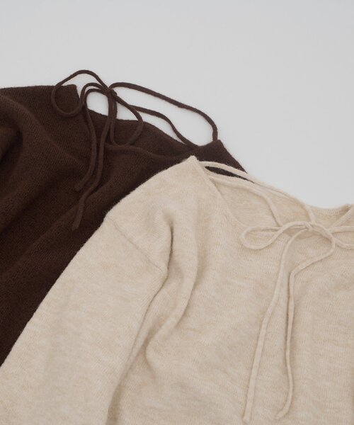 DISCOAT（ディスコート）の「【umm./アレンジ動画あり】チョーカープルオーバー（ニット/セーター・レディース・ミント/ネイビー/グレー/ブラウン/アイボリー・FREE）」の7枚目の写真