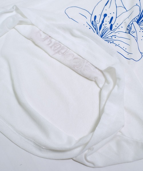 shopnikoniko(ショップニコニコ)の「フラワープリント シアーオーバートップス(Tシャツ/カットソー・レディース・ホワイト・フリー)」の9枚目の写真