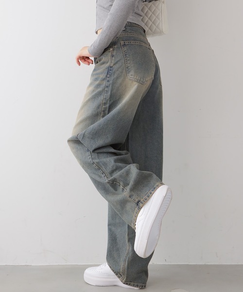 NANAHACHI(ナナハチ)の「カーブデニムパンツ(デニムパンツ・レディース・ブルー・SMALL/MEDIUM/LARGE)」の17枚目の写真