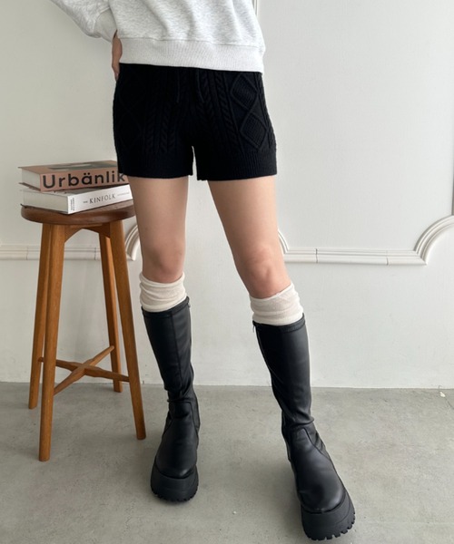 MYMOOD.（マイムード）の「ケーブルニットショートパンツ（その他パンツ・レディース・アイボリー/ブラック/グレー/チャコールグレー・FREE）」の17枚目の写真