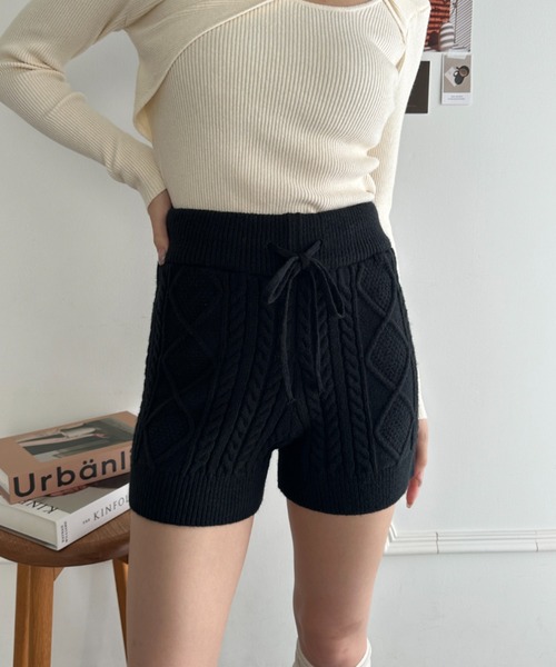 MYMOOD.（マイムード）の「ケーブルニットショートパンツ（その他パンツ・レディース・アイボリー/ブラック/グレー/チャコールグレー・FREE）」の22枚目の写真
